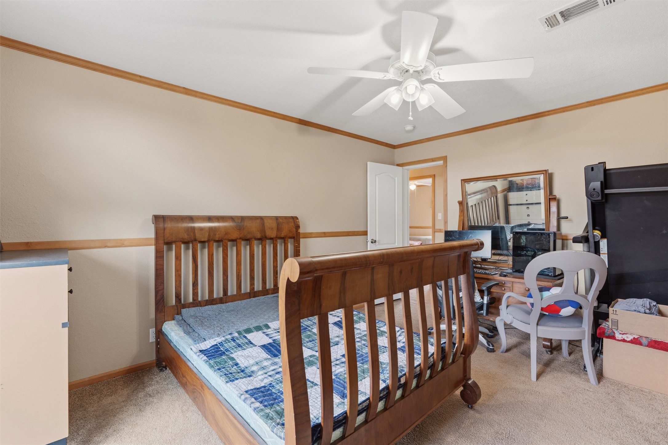 13111 Elm Grove Road Buda, TX 78610 - Photo 13 of 39 Gallery Image 13
