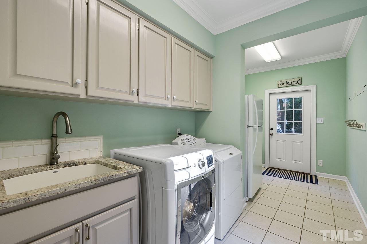 14225 Wyndfield Circle Raleigh, NC 27615 - Photo 14 of 30