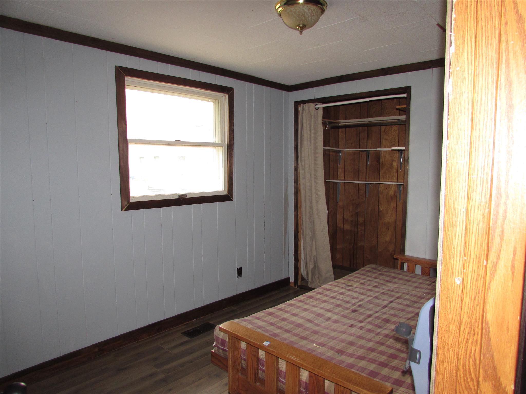 11678 North McCulloch Road Syracuse, IN 46567 - Photo 10 of 12 Gallery Image 10