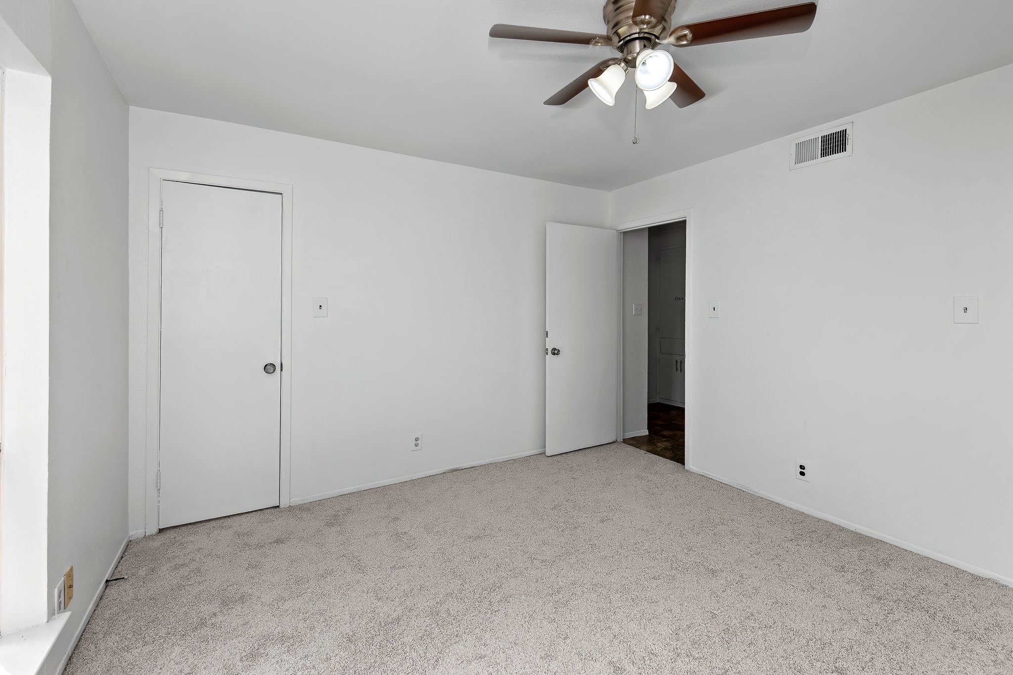 1405 Hartford Road, Unit 106 Austin, TX 78703 - Photo 27 of 30