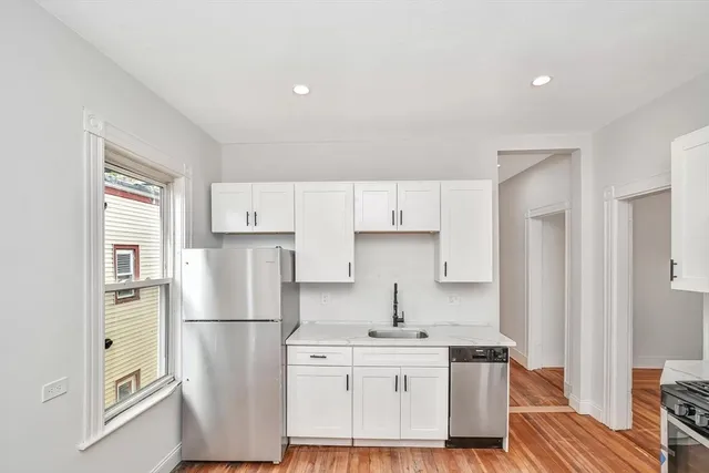 $3,475 | 41 Dix Street, Unit 2, Boston, MA 02122