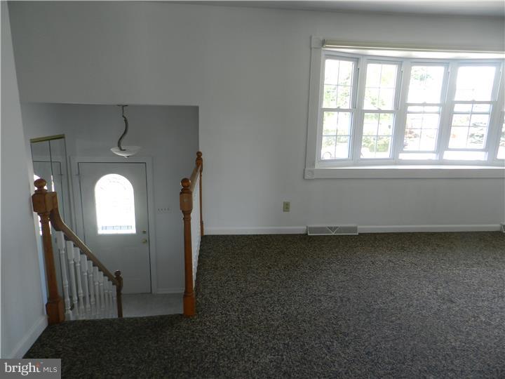 658 Lancing Road Woodbury, NJ 08096 - Photo 6 of 19
