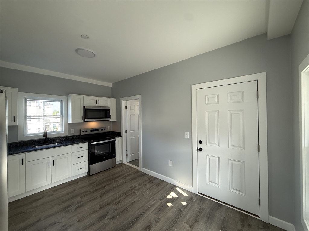 126 Cross Street, Unit 2 Lawrence, MA 01841 - Photo 5 of 16