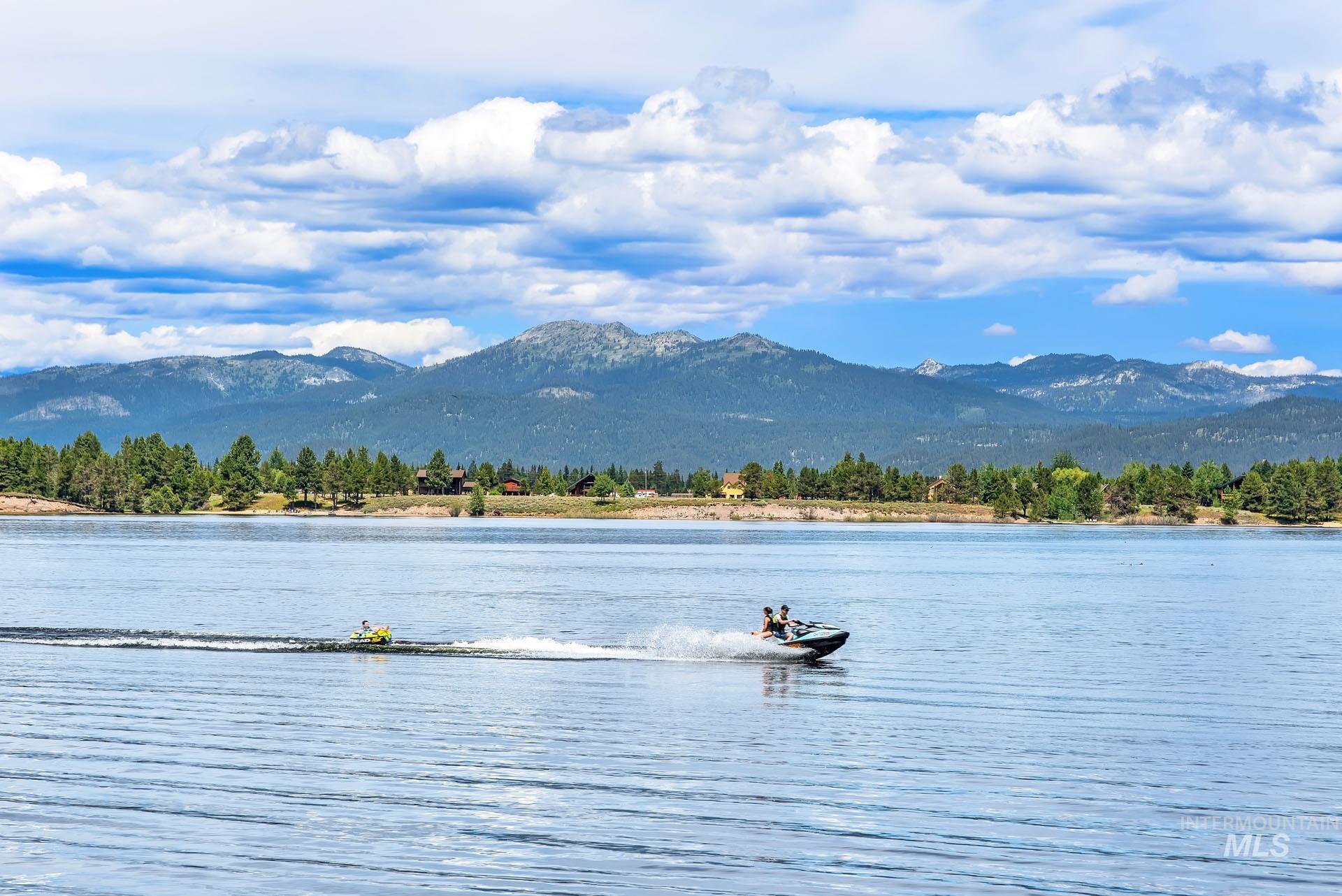 26 Azure Court Donnelly, ID 83615 - Photo 22 of 38