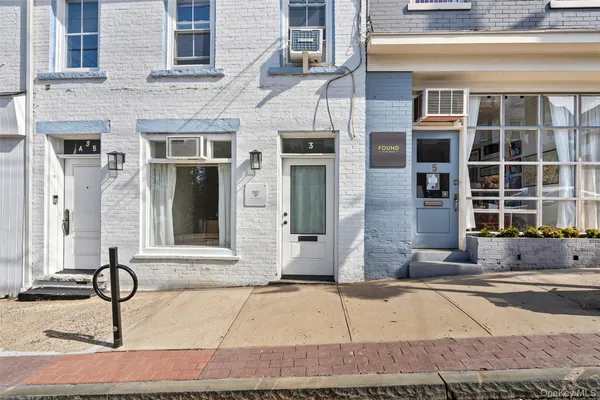 $4,000 | 3 Spring Street, Hastings-on-Hudson, NY 10706