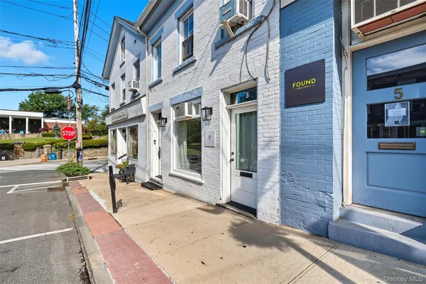 $4,000 | 3 Spring Street, Hastings-on-Hudson, NY 10706