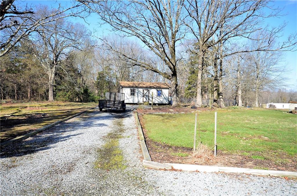 6556 Coltrane Mill Road Greensboro, NC 27406 - Photo 22 of 27 Gallery Image 22