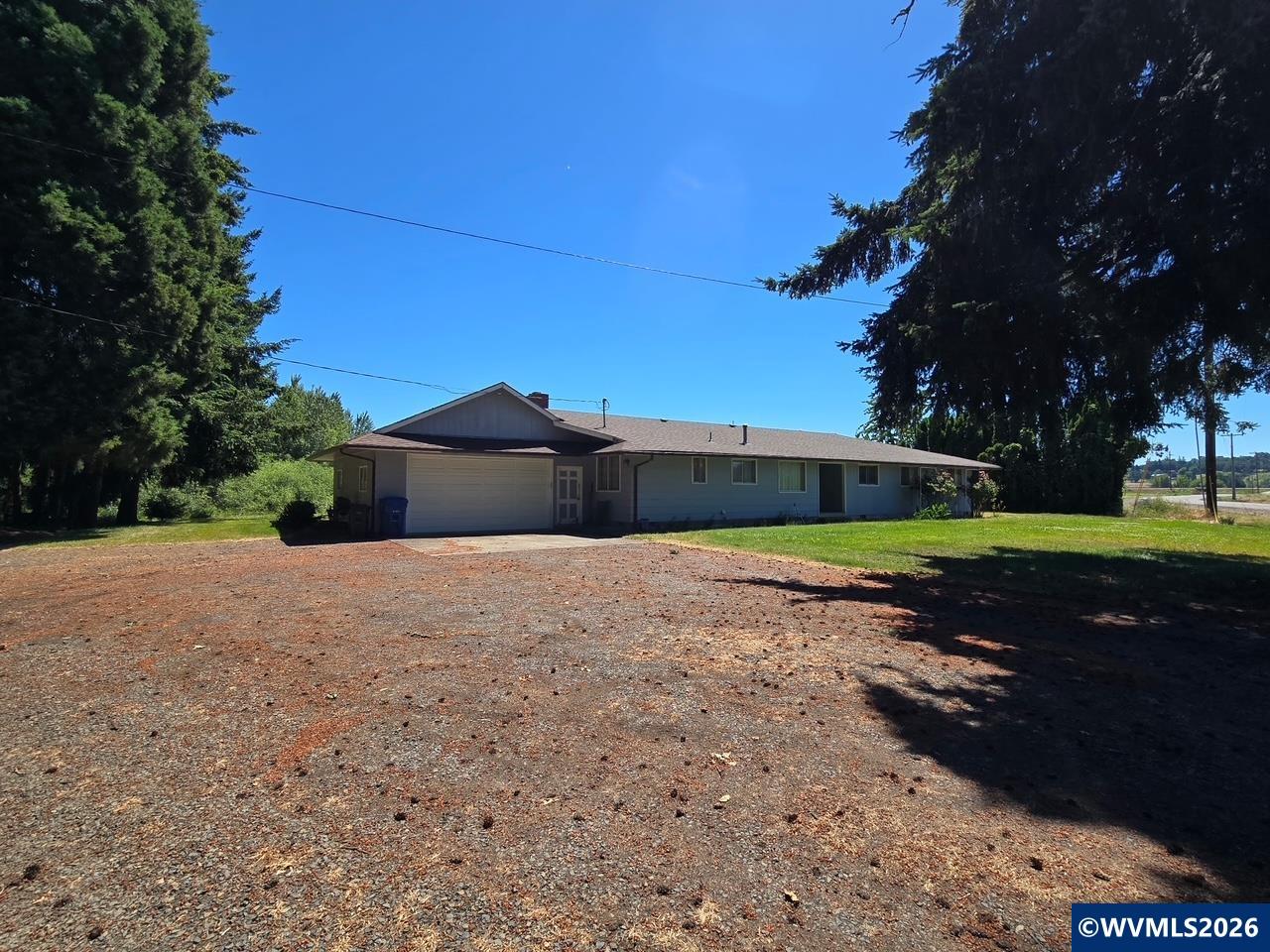 39179 Santiam Bluffs Road Northeast Albany, OR 97322 - Photo 4 of 43