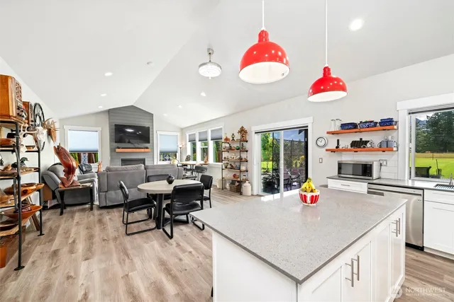 $1,125,000 | 7420 Windsong Lane, Sedro-Woolley, WA 98284