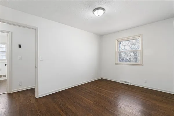 $200,000 | 8604 East 84 Terrace, Raytown, MO 64138