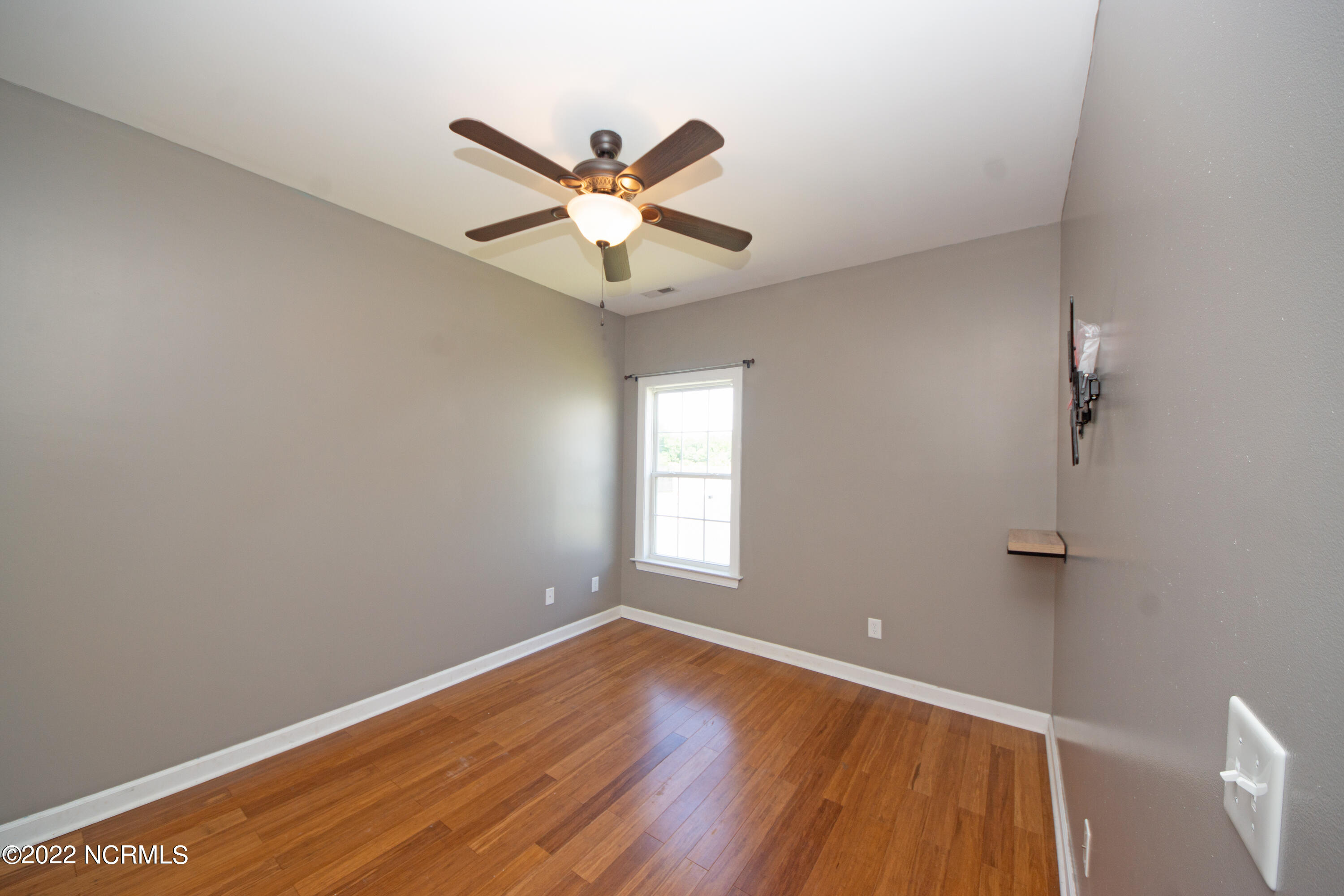 209 Echo Ridge Road Swansboro, NC 28584 - Photo 34 of 46 Bedroom 3