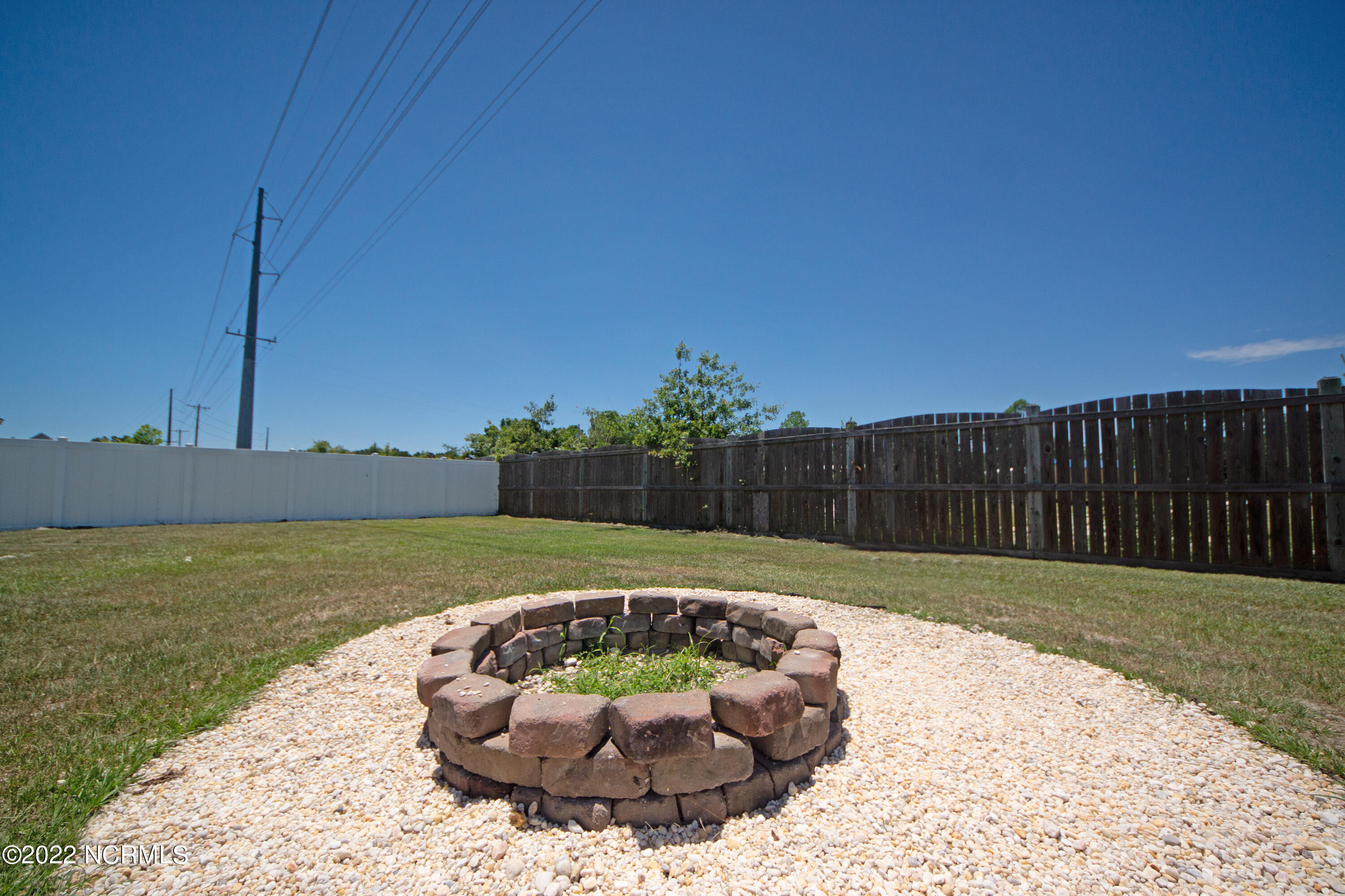 209 Echo Ridge Road Swansboro, NC 28584 - Photo 41 of 46 Fire pit