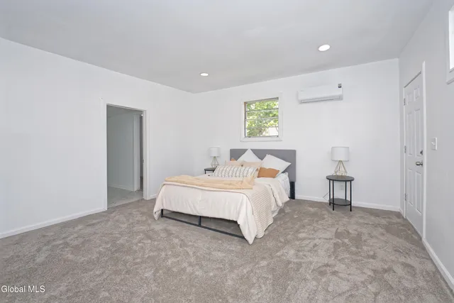 $2,800 | 714 Route 29 Milton Ny 12863, Rock City Falls, NY 12863