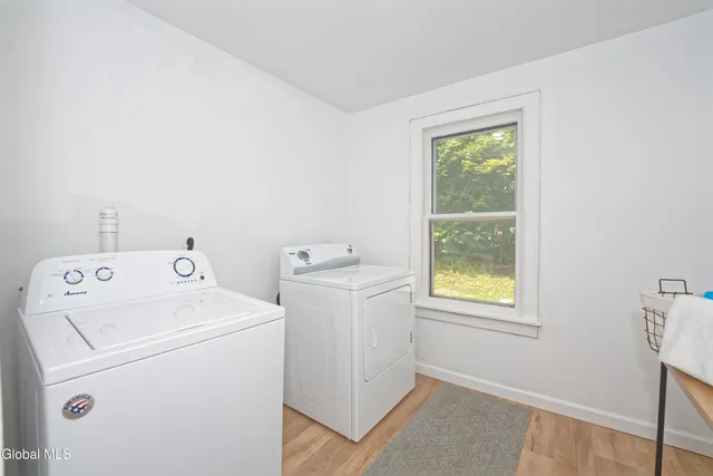 $2,800 | 714 Route 29 Milton Ny 12863, Rock City Falls, NY 12863