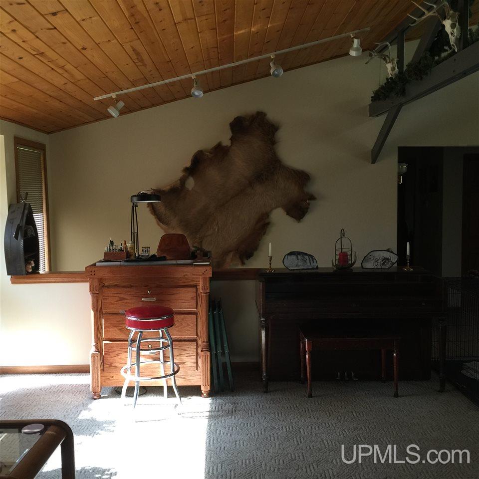 101 Idlewild Road Crystal Falls, MI 49920 - Photo 17 of 35 Gallery Image 17