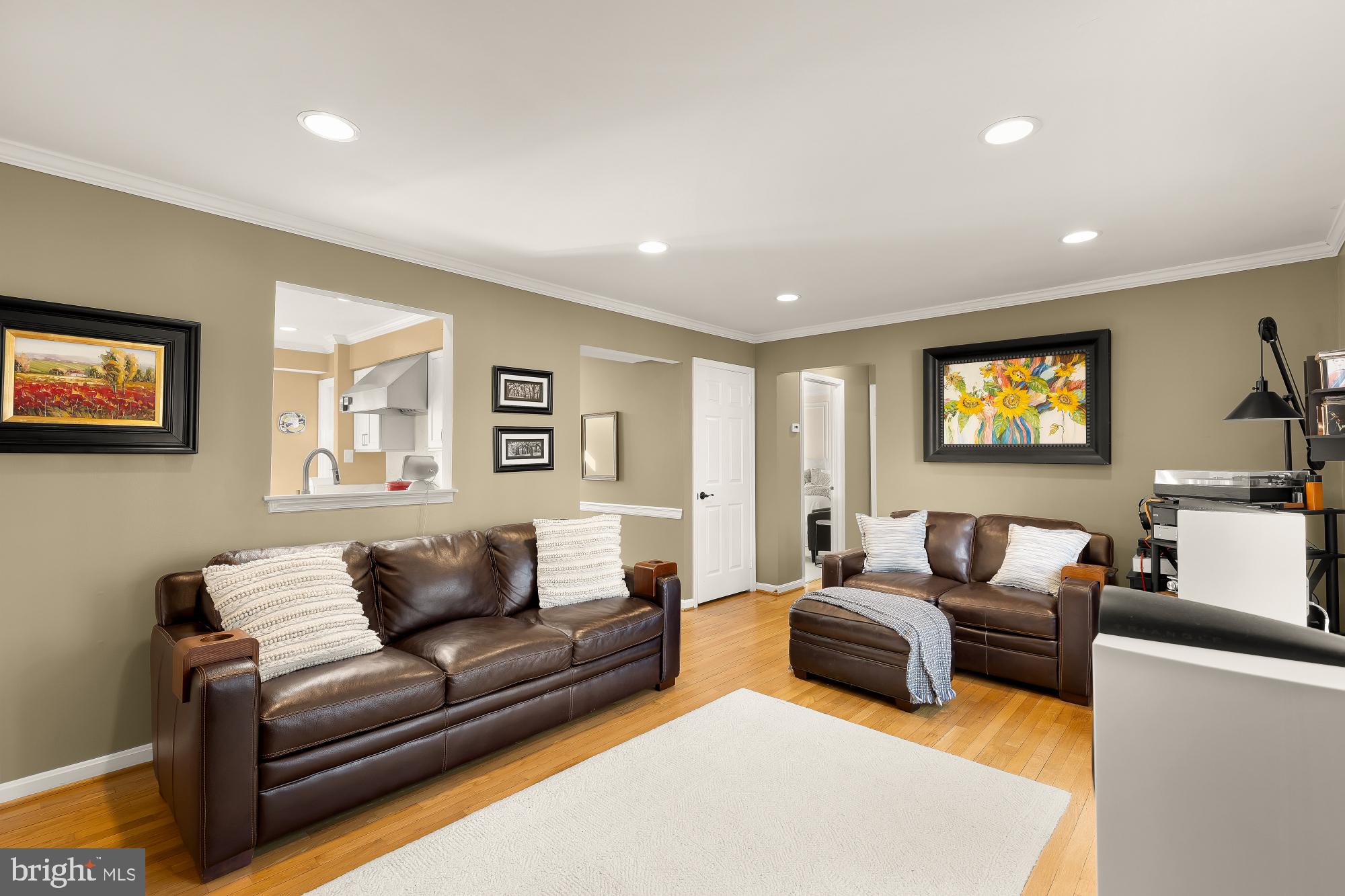 11688 Stockbridge Lane Reston, VA 20194 - Photo 13 of 44