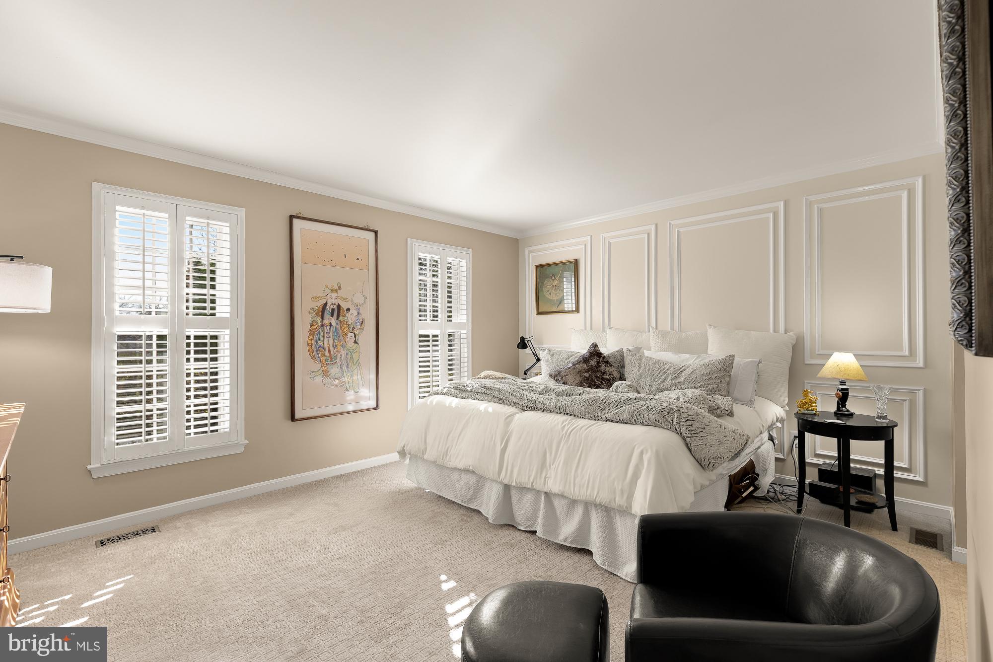 11688 Stockbridge Lane Reston, VA 20194 - Photo 16 of 43 Main level primary bedroom