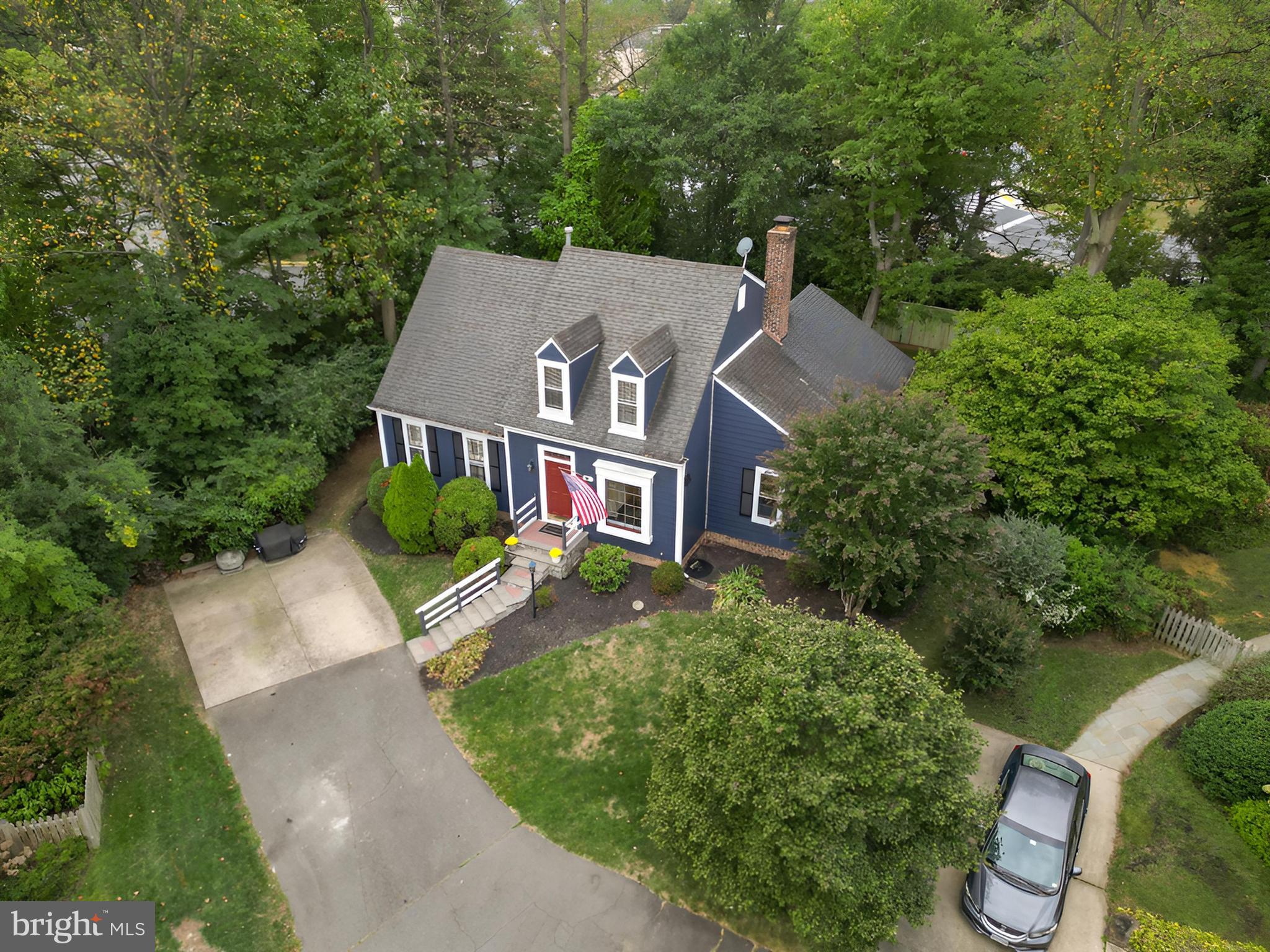 11688 Stockbridge Lane Reston, VA 20194 - Photo 39 of 44 Beautifully situated with a slight elevation