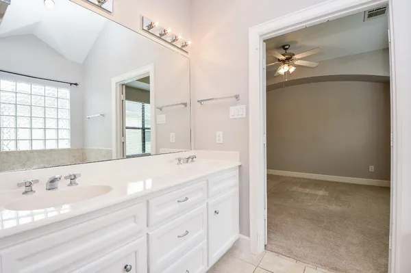 $2,175 | 3715 Main Plaza Drive, Houston, TX 77025