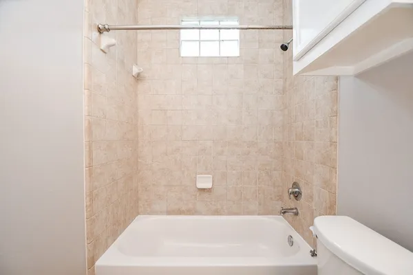 $2,175 | 3715 Main Plaza Drive, Houston, TX 77025