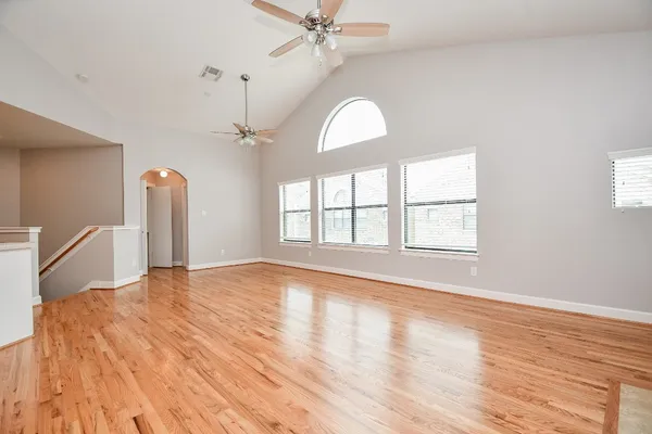 $2,175 | 3715 Main Plaza Drive, Houston, TX 77025
