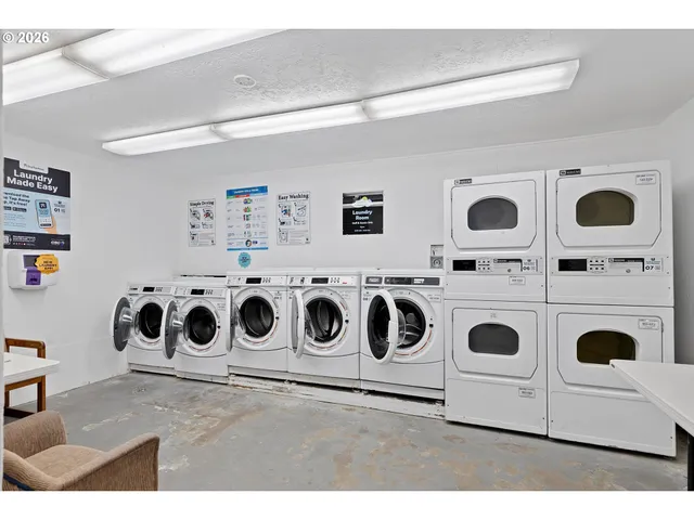 $184,900 | 145 Northwest Inlet Avenue, Unit 124, Lincoln City, OR 97367