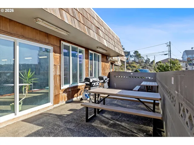 $184,900 | 145 Northwest Inlet Avenue, Unit 124, Lincoln City, OR 97367