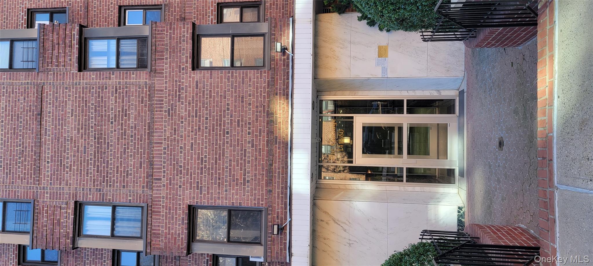 141-60 84th Road, Unit 6F Queens, NY 11435 - Photo 1 of 10