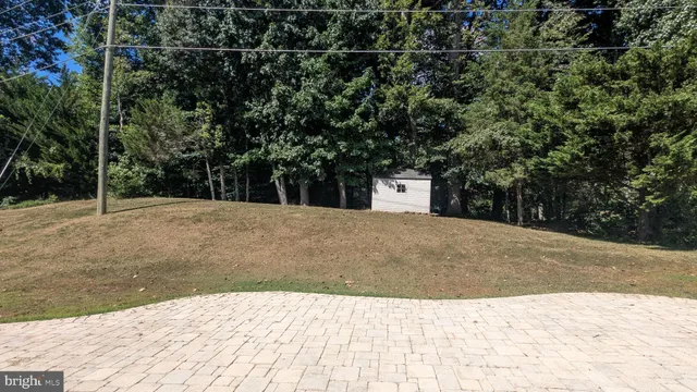 $760,000 | 24 Nugent Drive, Stafford, VA 22554