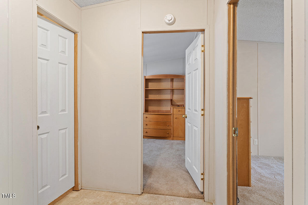 336 Raleigh Farms Road Youngsville, NC 27596 - Photo 37 of 52 Hallway