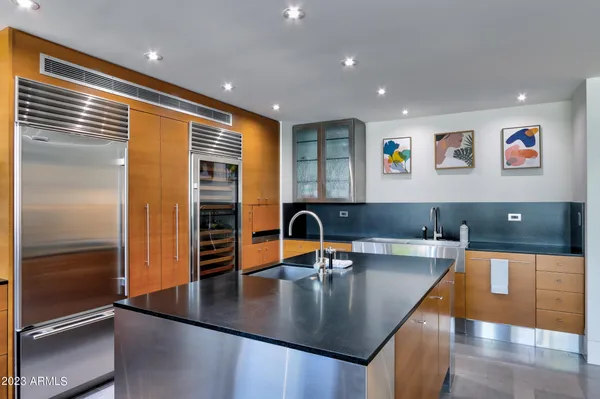 $10,000 | 6333 North Scottsdale Road, Unit 22, Scottsdale, AZ 85250