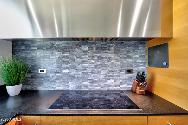 $10,000 | 6333 North Scottsdale Road, Unit 22, Scottsdale, AZ 85250