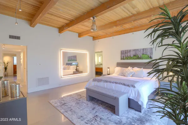 $10,000 | 6333 North Scottsdale Road, Unit 22, Scottsdale, AZ 85250