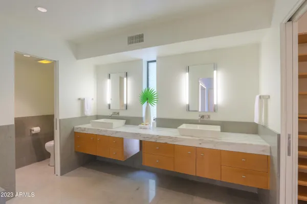 $10,000 | 6333 North Scottsdale Road, Unit 22, Scottsdale, AZ 85250