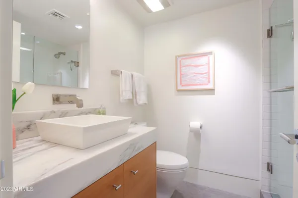 $10,000 | 6333 North Scottsdale Road, Unit 22, Scottsdale, AZ 85250