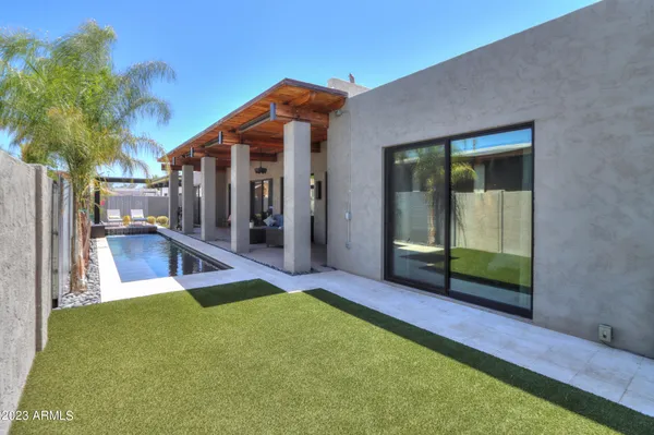 $10,000 | 6333 North Scottsdale Road, Unit 22, Scottsdale, AZ 85250