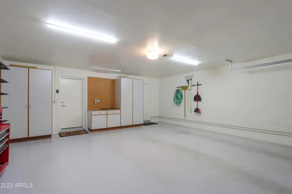 $10,000 | 6333 North Scottsdale Road, Unit 22, Scottsdale, AZ 85250