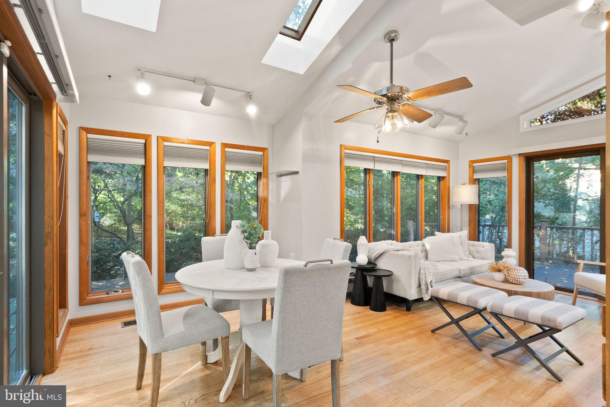 2074 Amberjack Court Reston, VA 20191 - Photo 24 of 96 Gallery Image 24
