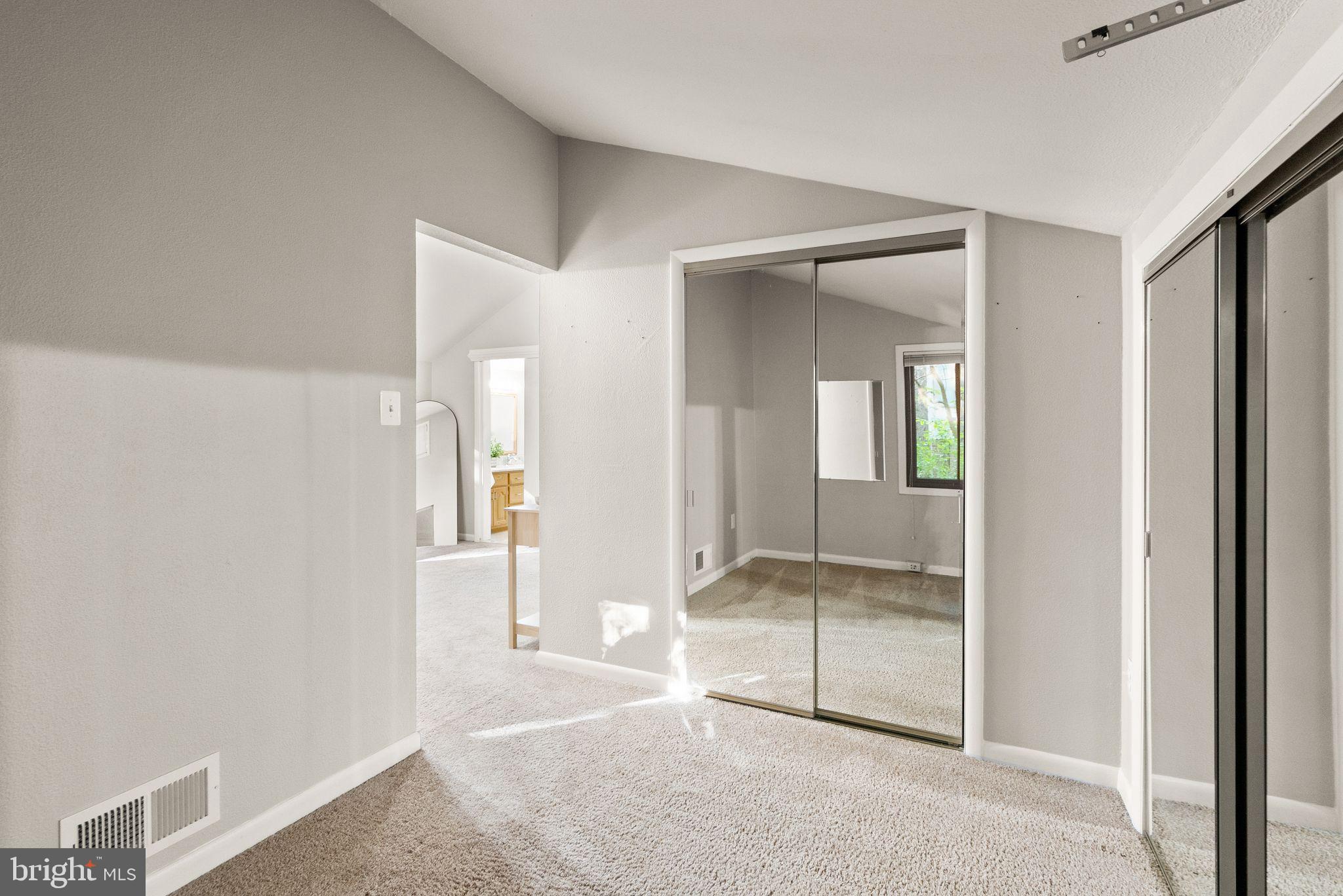 2074 Amberjack Court Reston, VA 20191 - Photo 37 of 96 Gallery Image 37