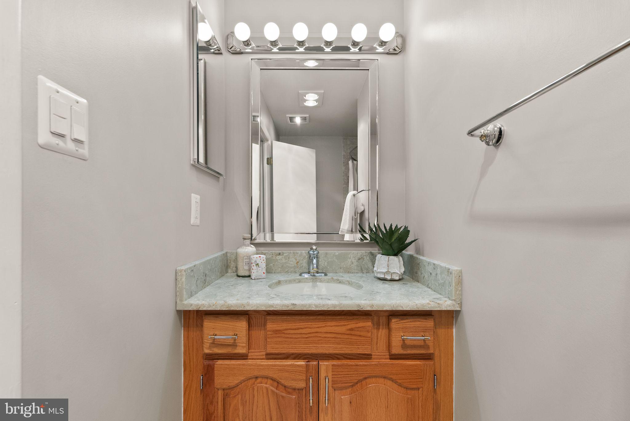 2074 Amberjack Court Reston, VA 20191 - Photo 44 of 96 Gallery Image 44