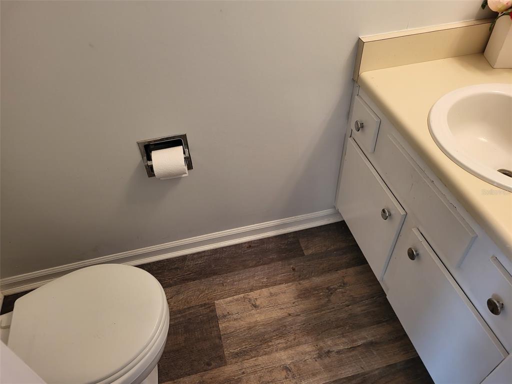 3727 Southwest 28th Terrace, Unit 2 Gainesville, FL 32608 - Photo 5 of 19