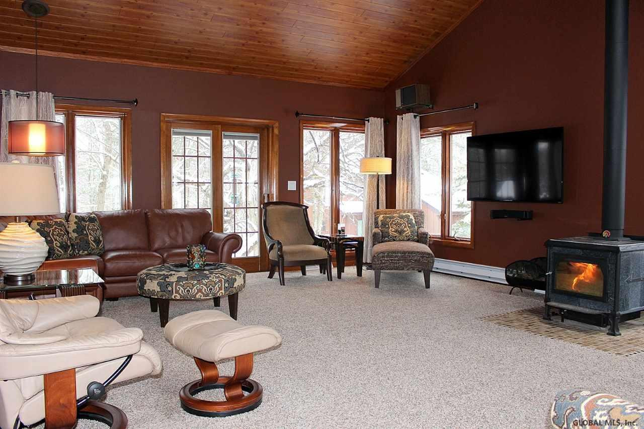 92 Vosburgh Road Poestenkill, NY 12018 - Photo 3 of 25 Photo 3