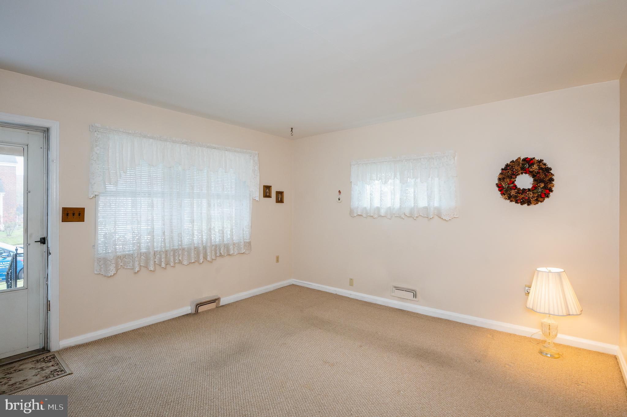 2010 Holborn Road Dundalk, MD 21222 - Photo 13 of 42 Gallery Image 13