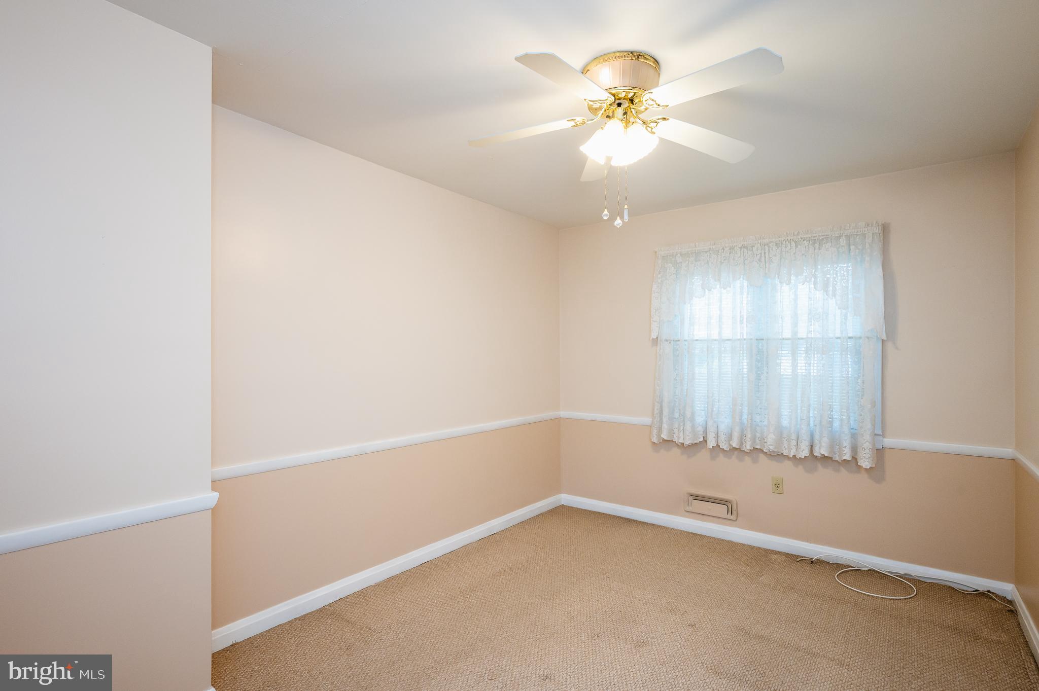 2010 Holborn Road Dundalk, MD 21222 - Photo 16 of 42 Gallery Image 16
