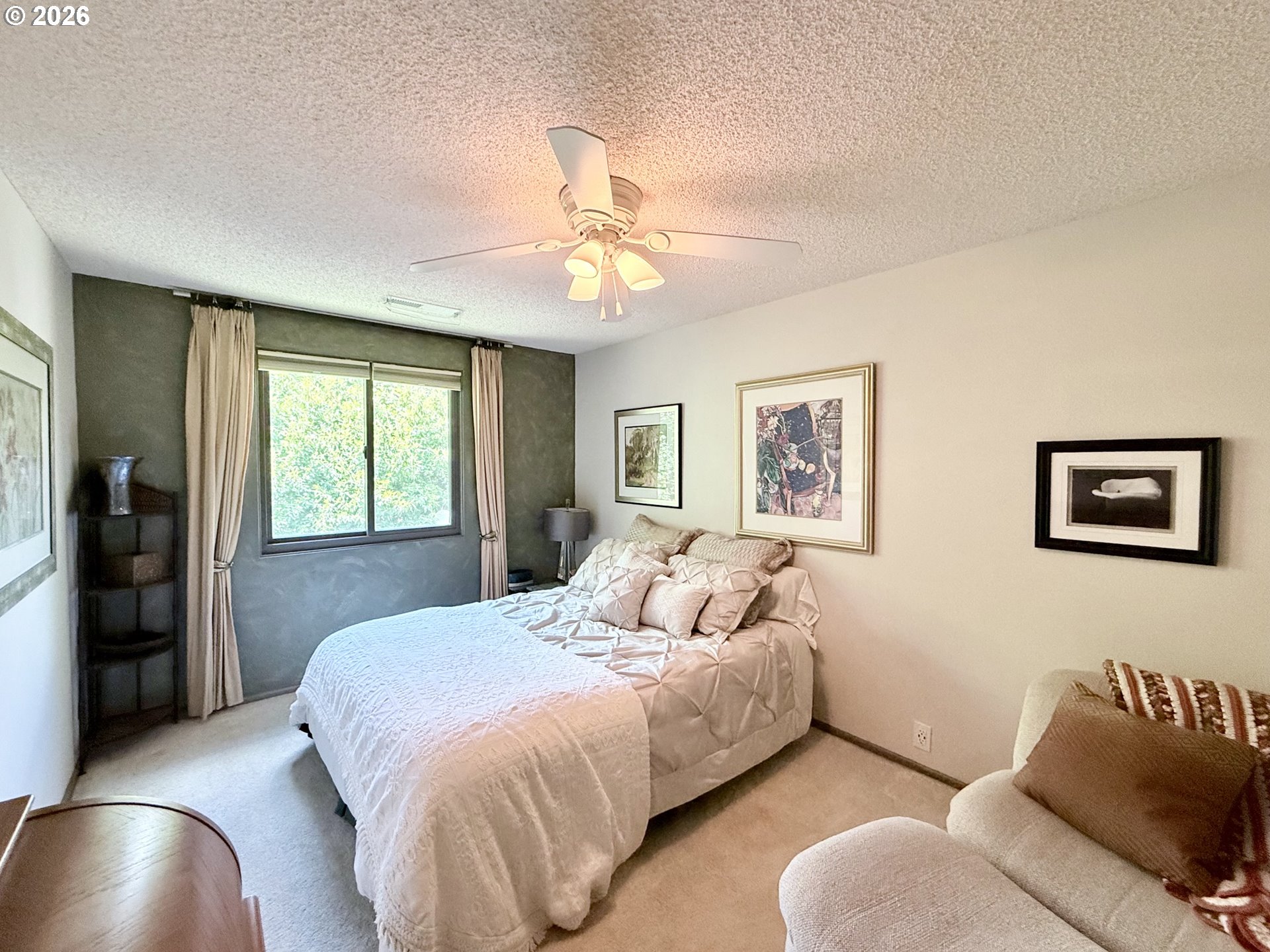 160 Westbrook Way Eugene, OR 97405 - Photo 20 of 31 a bedroom with a bed and a couch