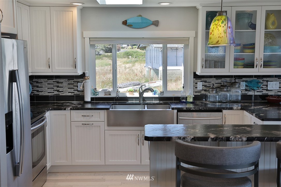 2799 North Bluff Road Greenbank, WA 98253 - Photo 22 of 40 Gallery Image 22