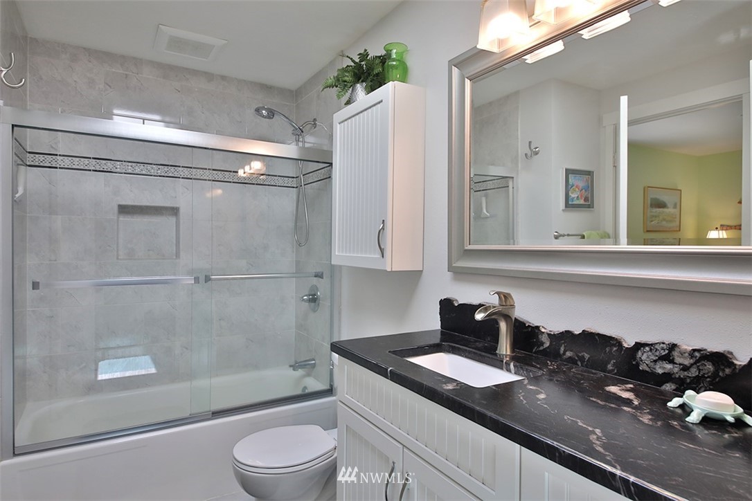 2799 North Bluff Road Greenbank, WA 98253 - Photo 27 of 40 Gallery Image 27