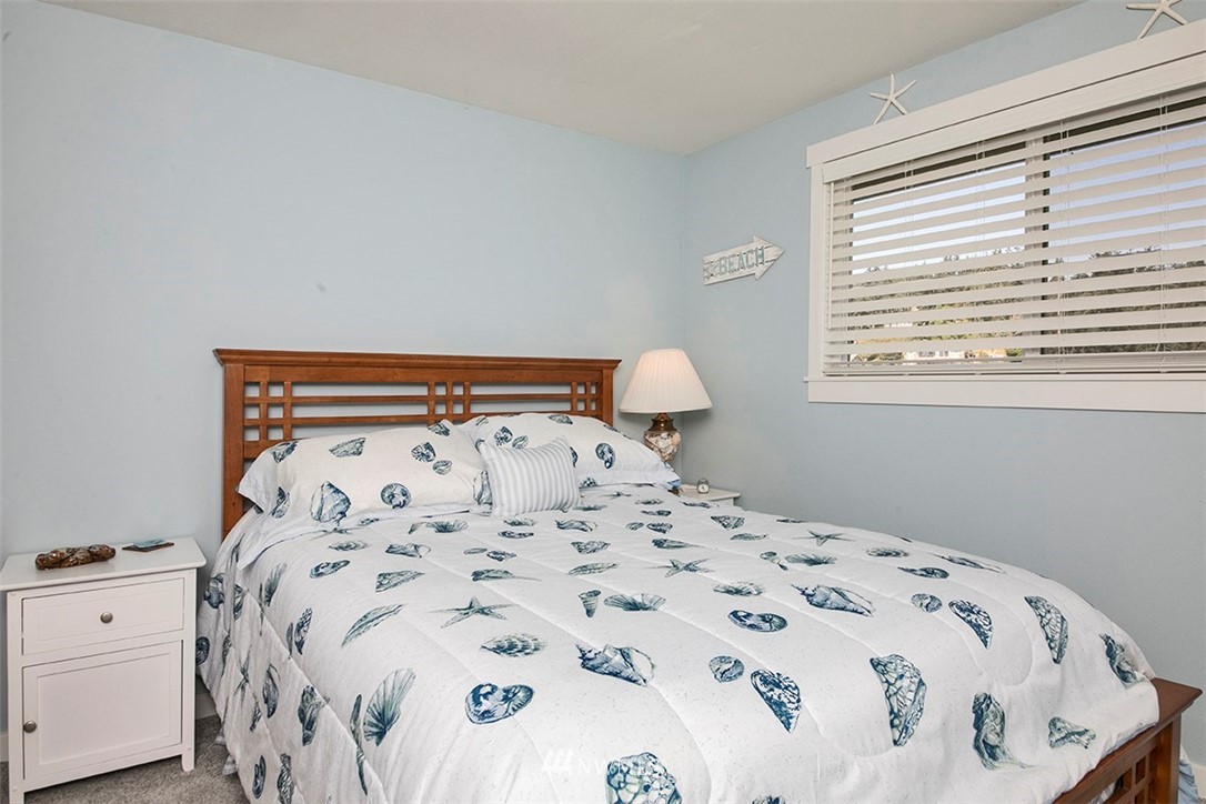 2799 North Bluff Road Greenbank, WA 98253 - Photo 28 of 40 Gallery Image 28