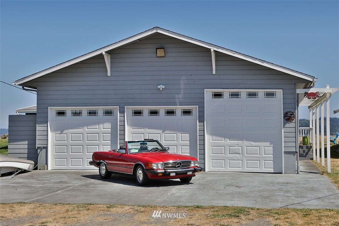 2799 North Bluff Road Greenbank, WA 98253 - Photo 30 of 40 Gallery Image 30