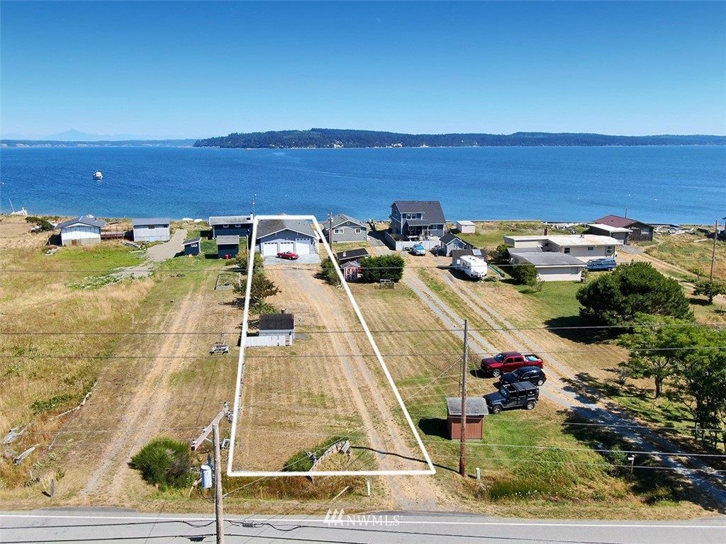 2799 North Bluff Road Greenbank, WA 98253 - Photo 32 of 40 Gallery Image 32